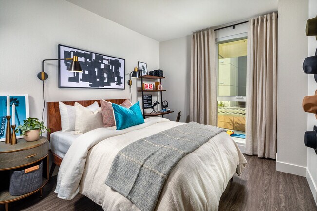 LLEWELLYN apartments — community photo