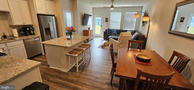 Photo - 35014 Sunfish Ln