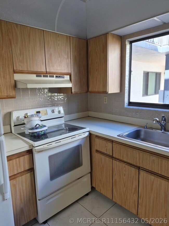 Photo - 15108 Ashland Dr Unit 195