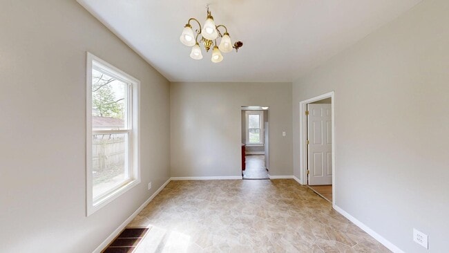 Photo - Spacious 3 Bedroom Home for Rent Near Downtown Toledo