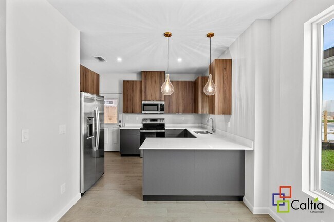 Photo - 3401 Duke Ave Unidad 3401