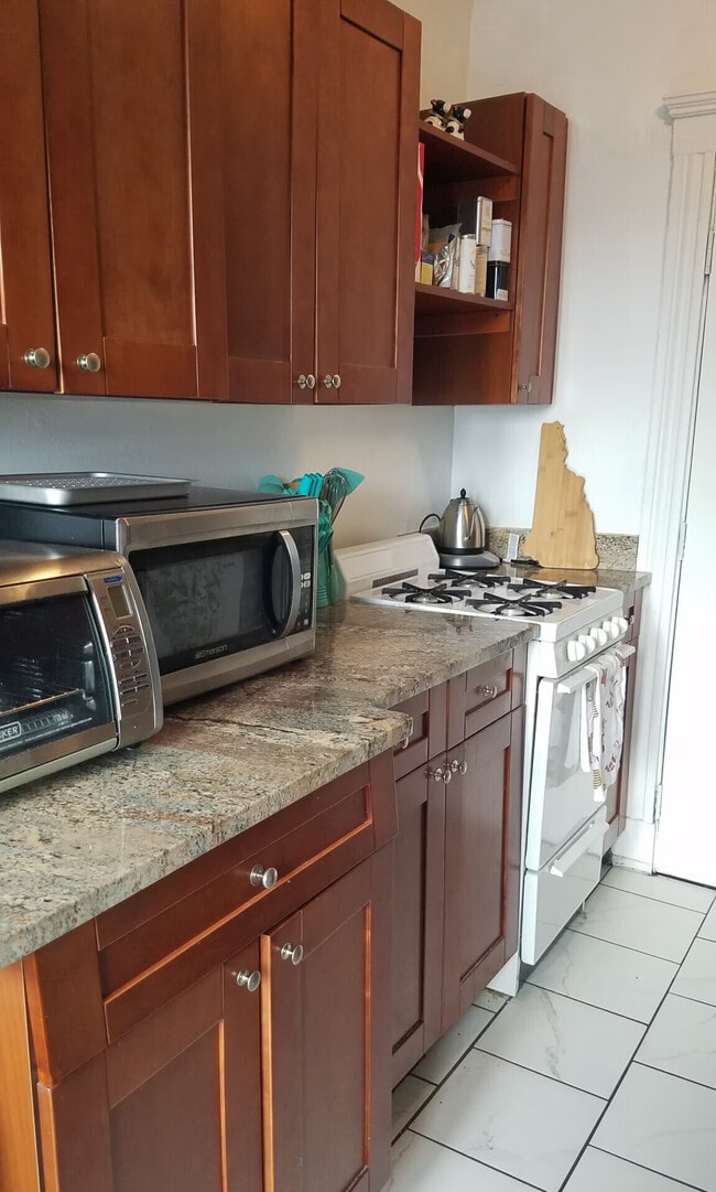 Photo - 28 Quint Ave Unit 6