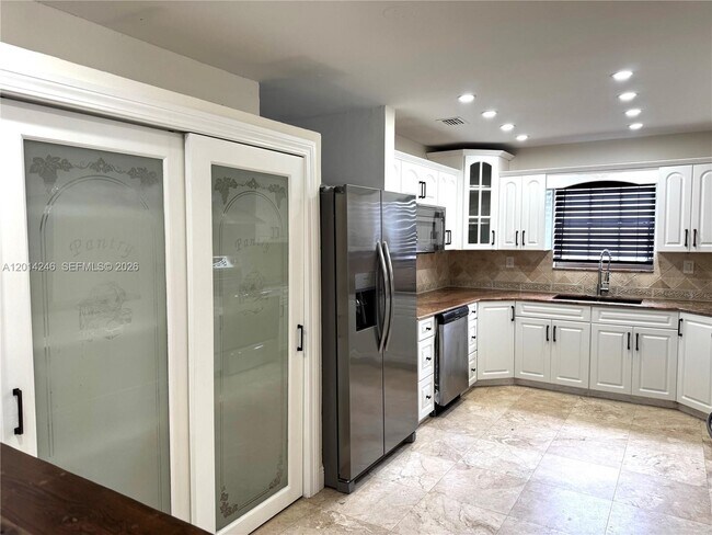 Photo - 8320 NW 180th St