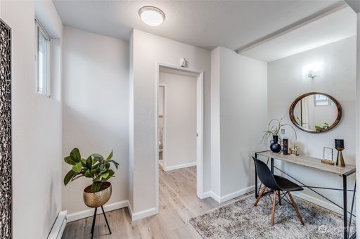 Photo - Charming updated 3 bed home in Hillman City!
