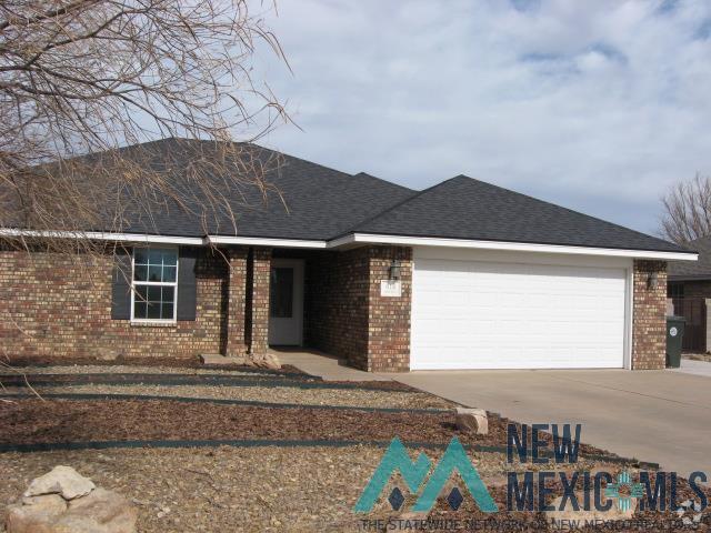 Building Photo - 616 Almond Tree Ln Rental