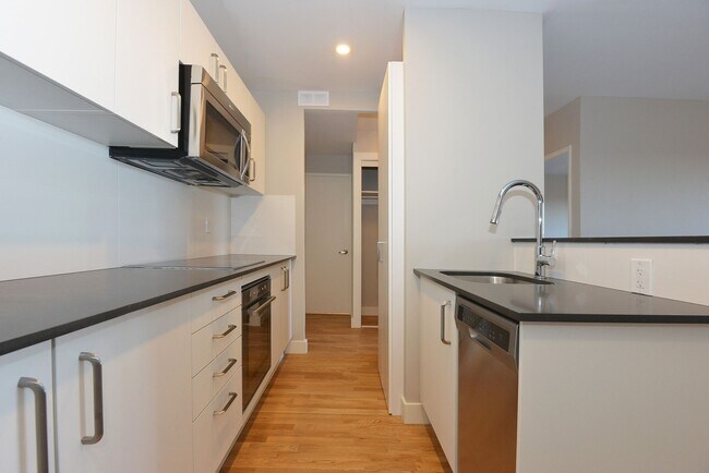 Photo - 111 Lawton Blvd Unit 703