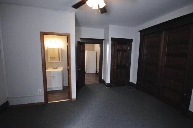 Photo - 407 E 14th Ave