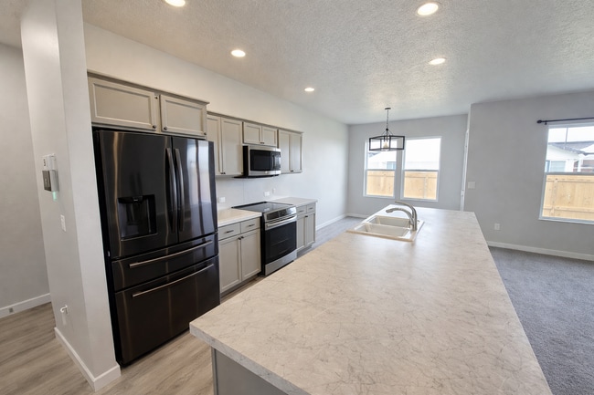 Photo - 1720 SW Gabar Ct