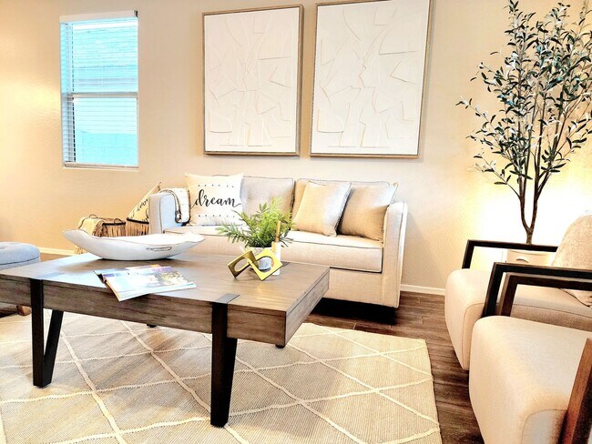 Photo - Coming Soon! CHARMING! FULLY-FURNISHED 4/Bed 2/Bath in LAVEEN