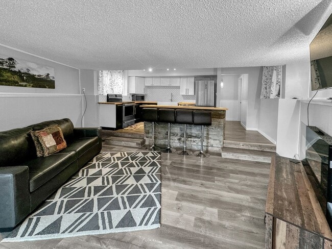 Photo - 2 Bedroom, 1 Bath on Peak 8! Updated unit, ground floor, great location!  Heat included!