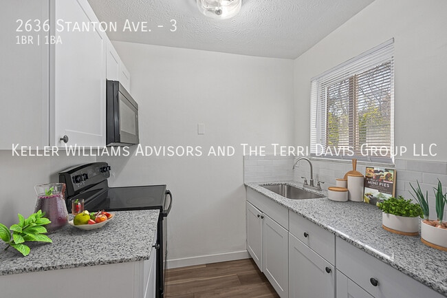 Photo - 2636 Stanton Ave Unidad 3