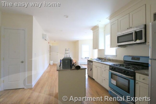 Photo - 220 Massachusetts Ave Unit #2