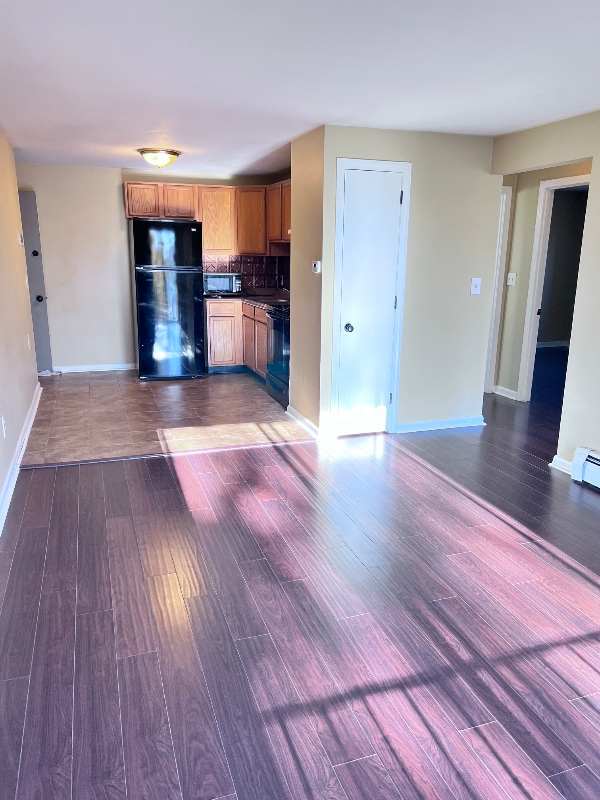 Building Photo - 99 East Broadway