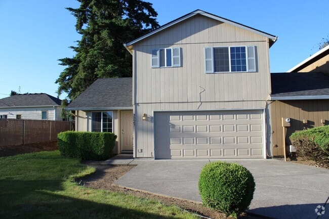 Building Photo - 33067 NW Meersburg St Rental