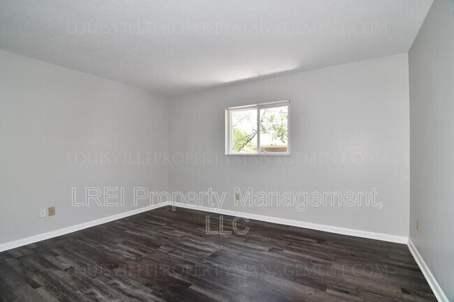 Photo - 4730 Southern Pkwy