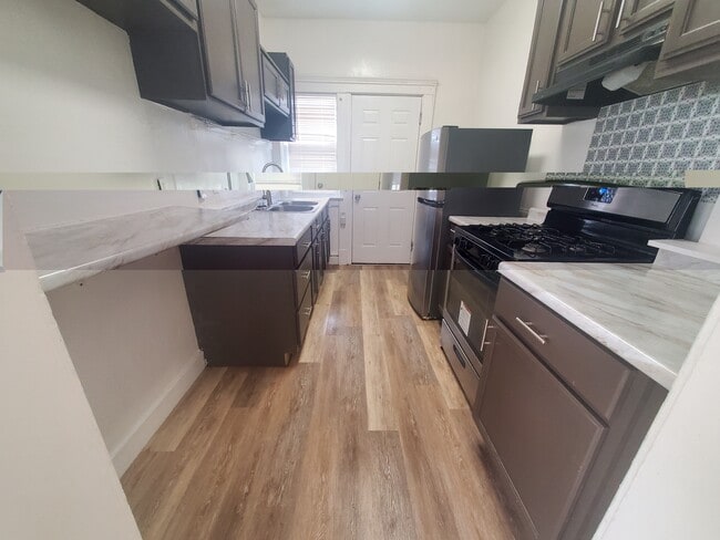 1446 E 115th St Unit 4