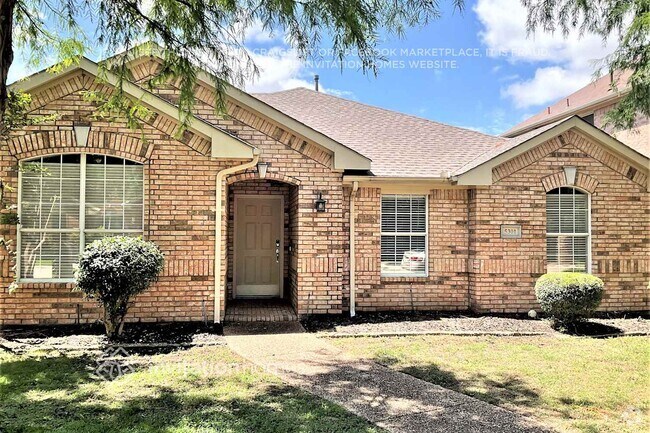 Building Photo - 5301 Spicewood Dr Rental