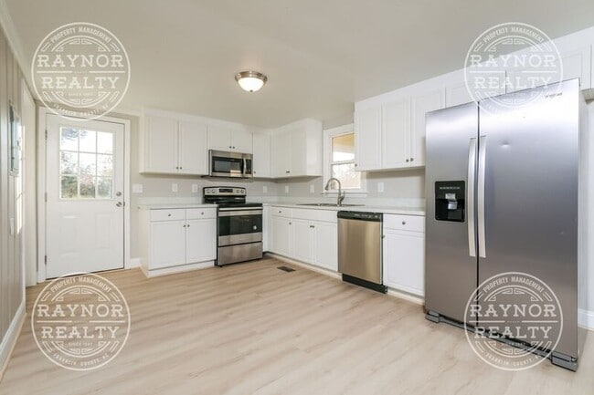 Photo - 6637 Speight School Rd