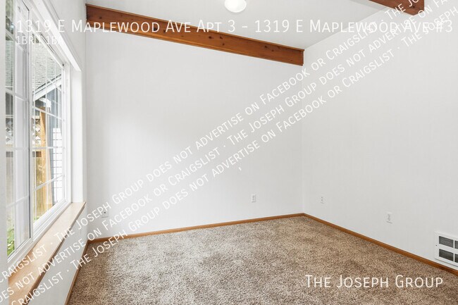 Photo - 1319 E Maplewood Ave Unit 1319 E Maplewood Ave #3 Bellingham