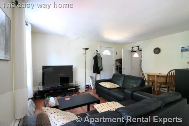 Photo - 400 Franklin St Unit #4