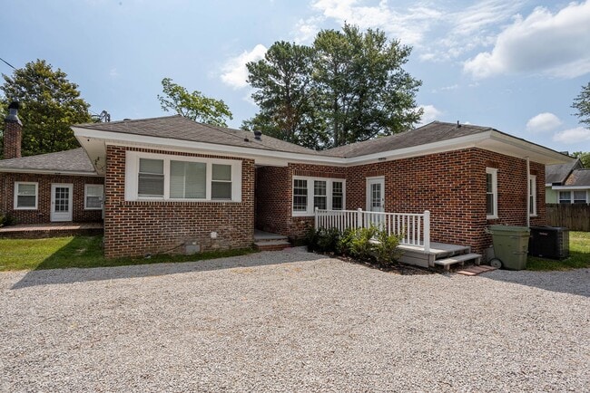 Photo - 20 Marion Ave Unit A