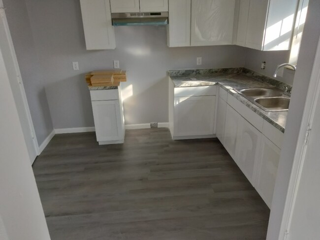 Photo - 920 Countryside Ln Unit 7