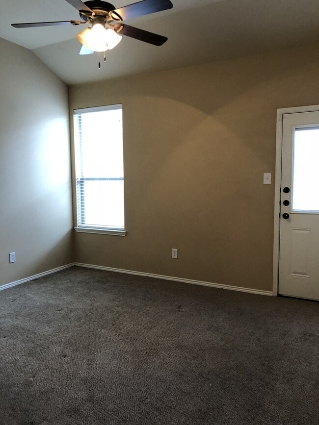 Photo - 2305 Wood River Pkwy Unit 2305 Wood River Pkwy