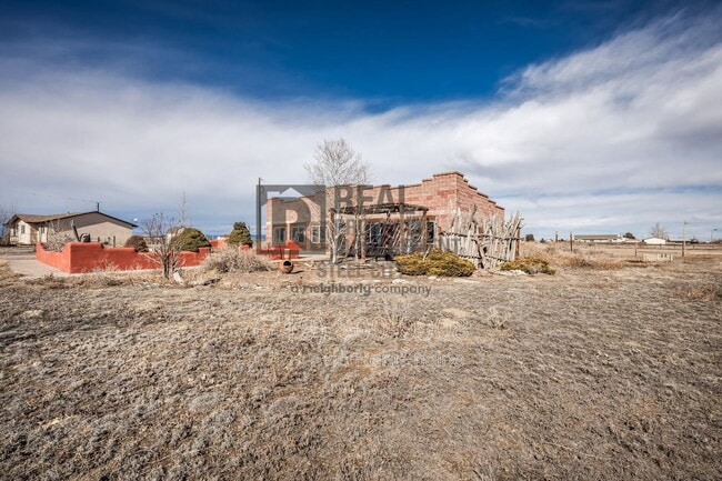 Photo - 531 E Milt Dr