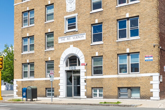 Entrada - Mount Vernon