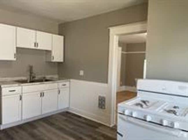 Photo - 318 Broad St Unit A - Upper