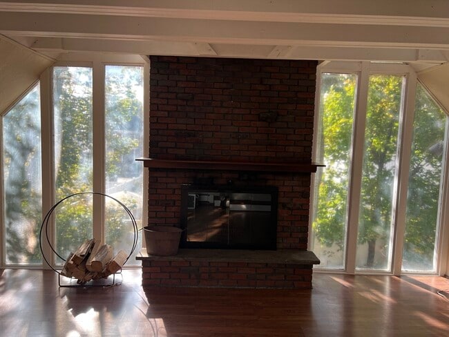 Photo - 21 Hawthorn Ave Unidad 2