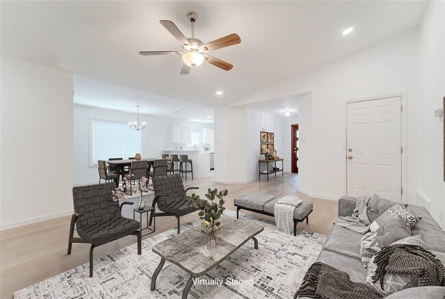 Photo - 12815 Carrera Dr