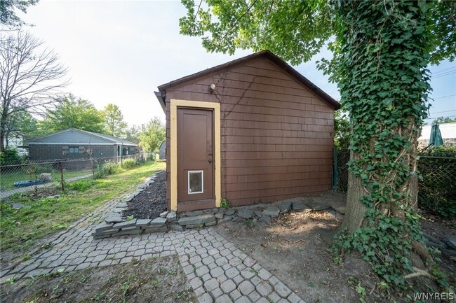 23 Aldrich Pl
