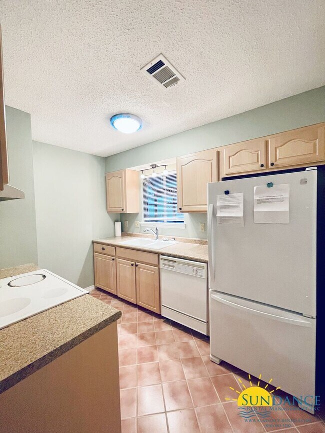 606 Emerald Ln