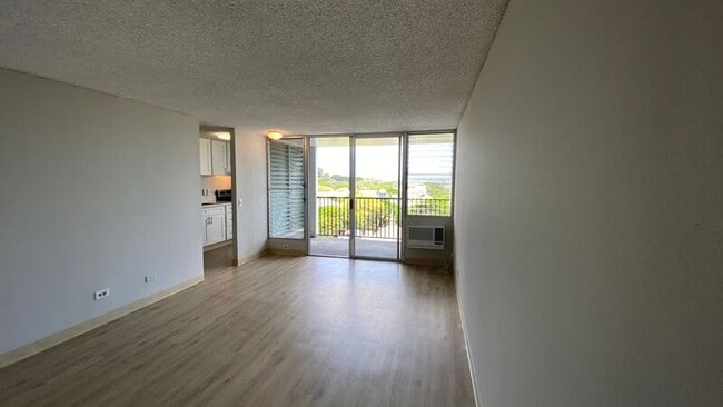 Building Photo - 1541 Dominis St Unit #1204 Rental