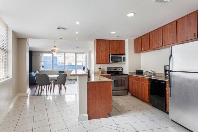 Photo - 925 Common St Unidad ID1266931P