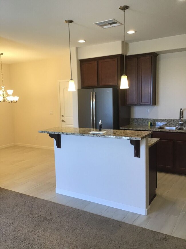 Photo - <b>Beautiful Arbor Villas Townhome<br.<br>