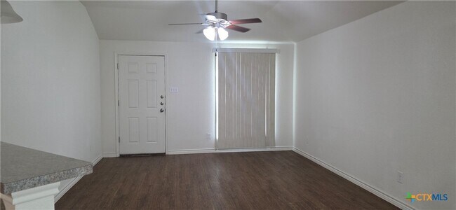 Photo - 5803 Lariat Ct
