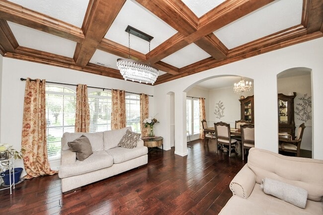 Photo - 922 Bayhill Dr