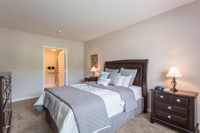Oakmonte Apartment Homes