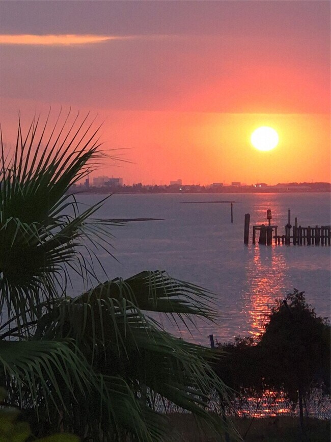 Photo - 500 Tiki Dr Unit 107