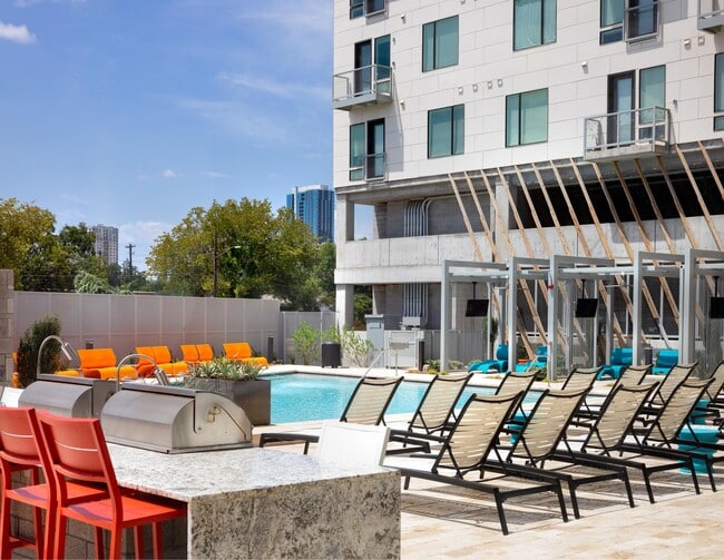 Photo - Residences at Saltillo