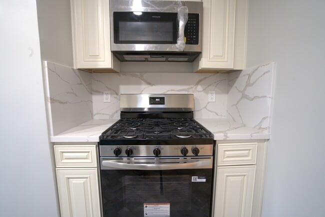 Photo - 4318 Wehrle Ct