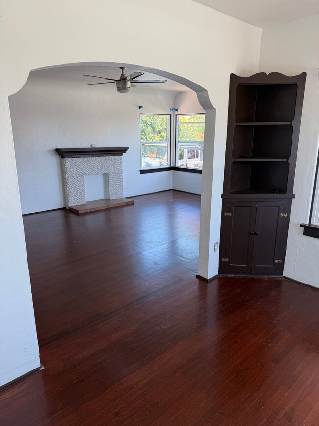 Photo - 5606 Meade Ave