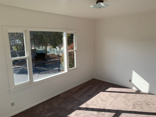 Photo - Great 2 bedroom upstairs standalone unit with garage