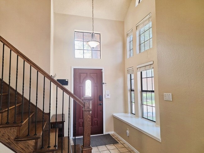 408 Santa Fe Trail