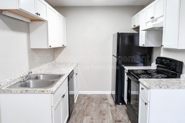 Photo - 129 Hillcrest Dr Unit 6