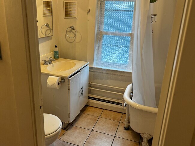 Photo - 21 Royall St