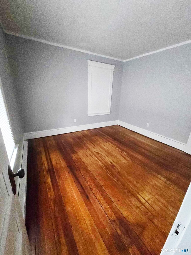 Photo - 652 Watertown Ave