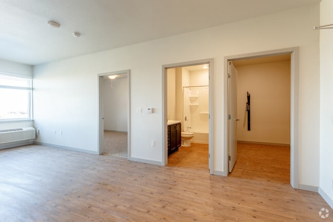 1HAB, 1BA - 618 ft² - Elisabetta